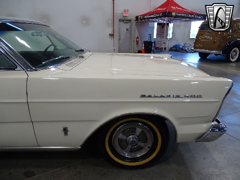 1965 Ford Galaxie image 36