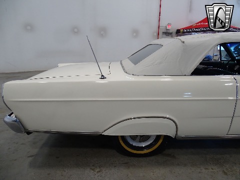 1965 Ford Galaxie image 42