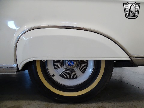 1965 Ford Galaxie image 121