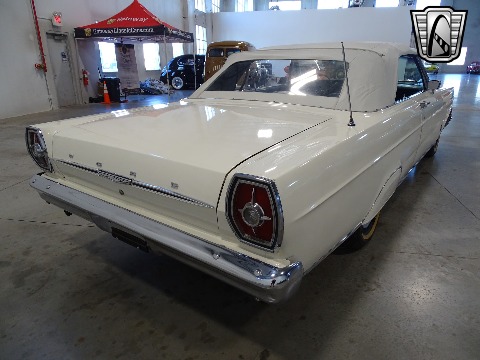 1965 Ford Galaxie image 18