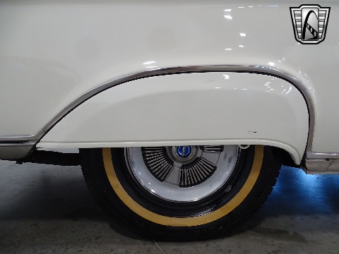 1965 Ford Galaxie image 122