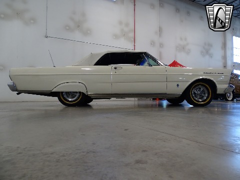 1965 Ford Galaxie image 23