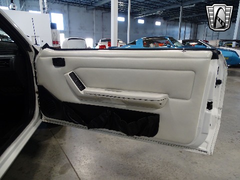 1993 Ford Mustang image 87