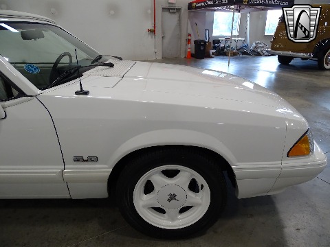 1993 Ford Mustang image 36