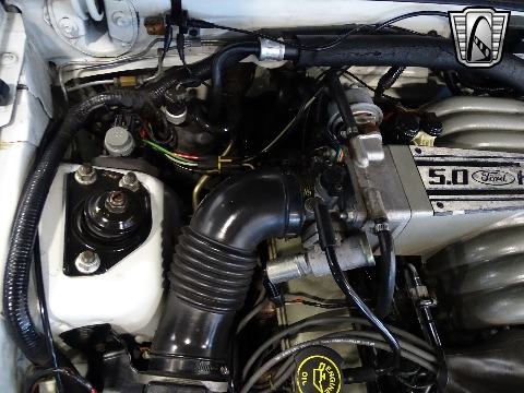 1993 Ford Mustang image 92