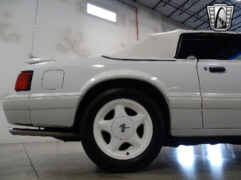 1993 Ford Mustang image 44