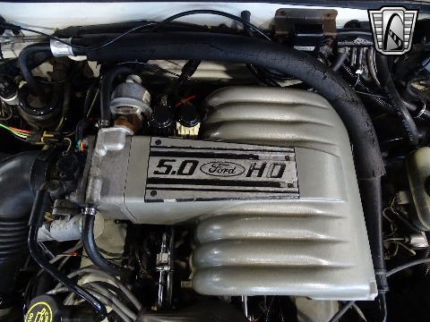 1993 Ford Mustang image 98