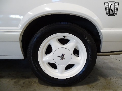 1993 Ford Mustang image 124