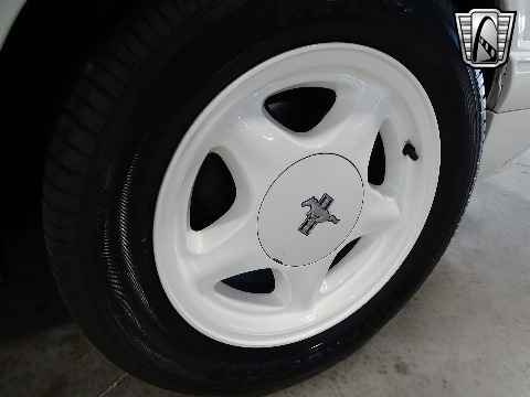 1993 Ford Mustang image 127