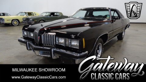 1977 Pontiac Grand Prix image 2