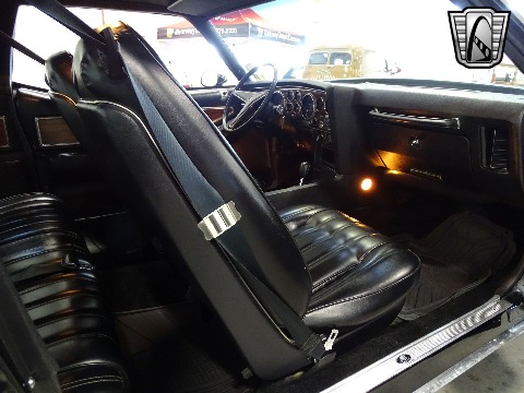 1977 Pontiac Grand Prix image 86