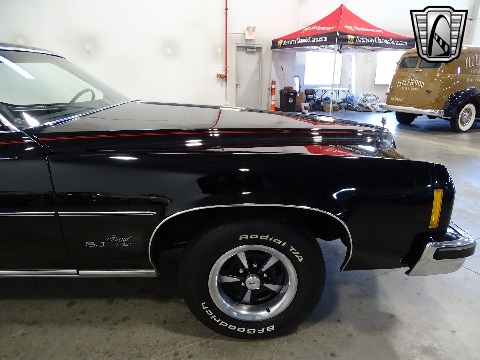1977 Pontiac Grand Prix image 37