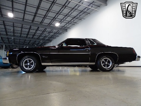 1977 Pontiac Grand Prix image 12