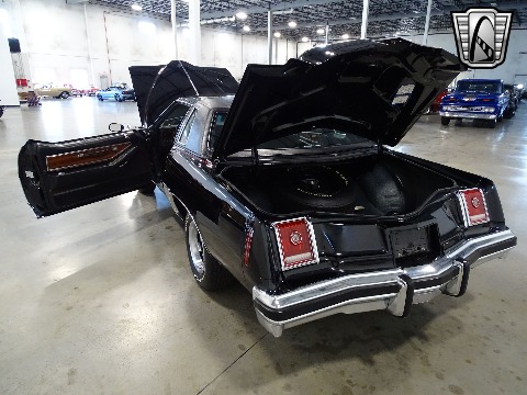 1977 Pontiac Grand Prix image 66