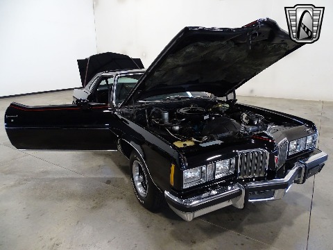 1977 Pontiac Grand Prix image 70