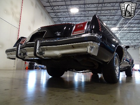 1977 Pontiac Grand Prix image 21