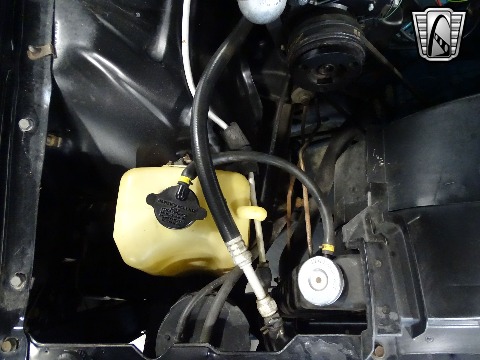 1977 Pontiac Grand Prix image 98