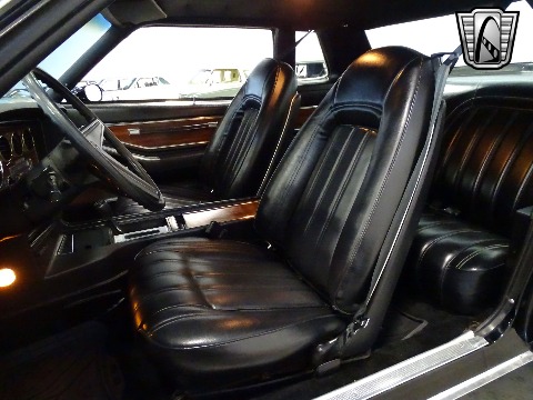 1977 Pontiac Grand Prix image 75