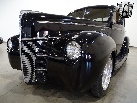 1940 Ford Deluxe image 57