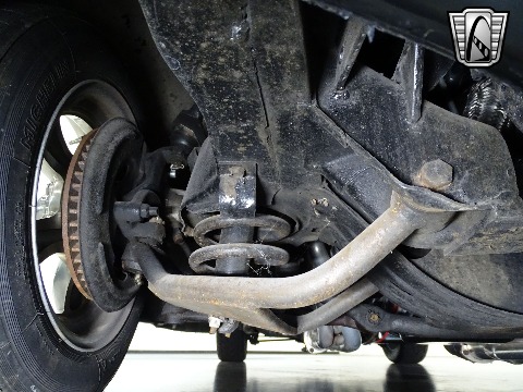 1940 Ford Deluxe image 121