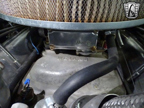 1940 Ford Deluxe image 100