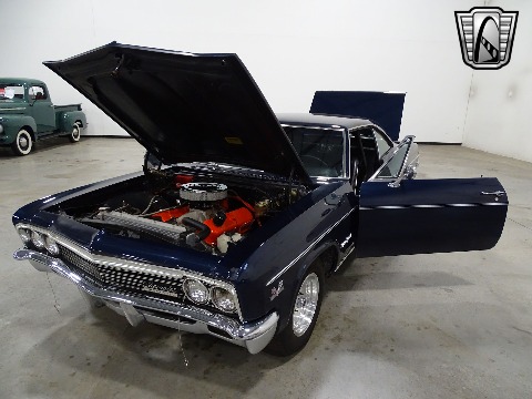 1966 Chevrolet Impala image 64