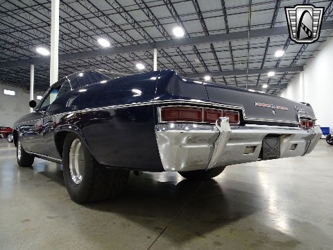 1966 Chevrolet Impala image 14