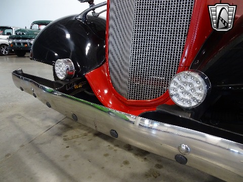 1936 Chevrolet Truck image 55