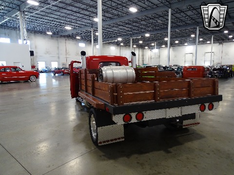 1936 Chevrolet Truck image 69