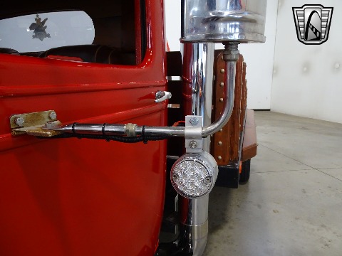 1936 Chevrolet Truck image 47