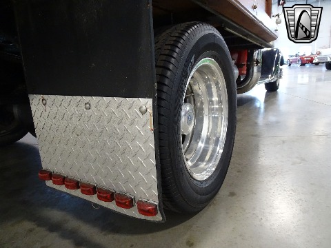 1936 Chevrolet Truck image 51