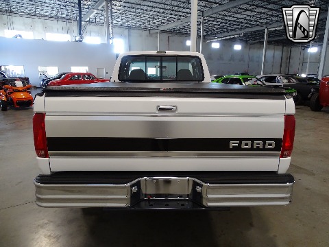 1992 Ford F150 image 18