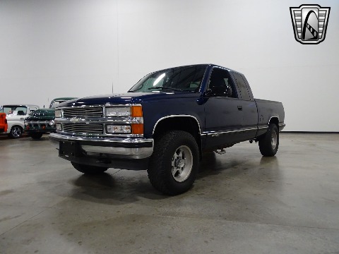 1998 Chevrolet Silverado image 3