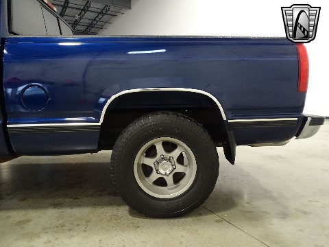 1998 Chevrolet Silverado image 57