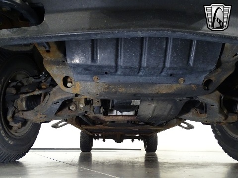 1998 Chevrolet Silverado image 134