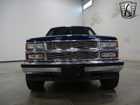 1998 Chevrolet Silverado image 7
