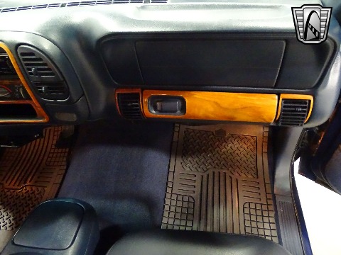 1998 Chevrolet Silverado image 85