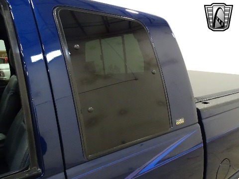 1998 Chevrolet Silverado image 36