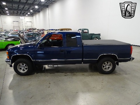1998 Chevrolet Silverado image 11