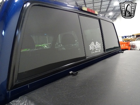 1998 Chevrolet Silverado image 38