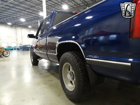 1998 Chevrolet Silverado image 66