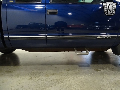 1998 Chevrolet Silverado image 45