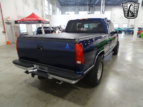 1998 Chevrolet Silverado image 21