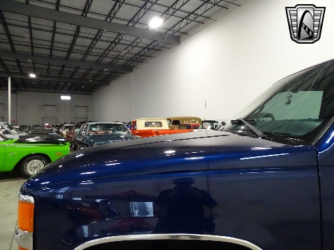 1998 Chevrolet Silverado image 49