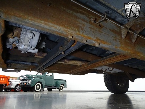 1998 Chevrolet Silverado image 128