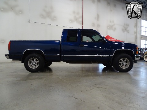 1998 Chevrolet Silverado image 25