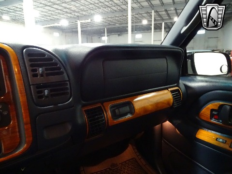 1998 Chevrolet Silverado image 79