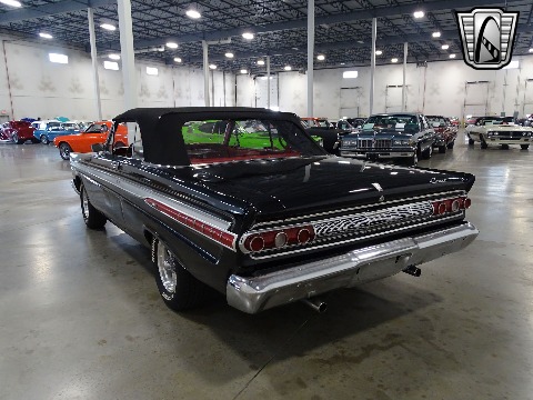 1964 Mercury Comet image 15