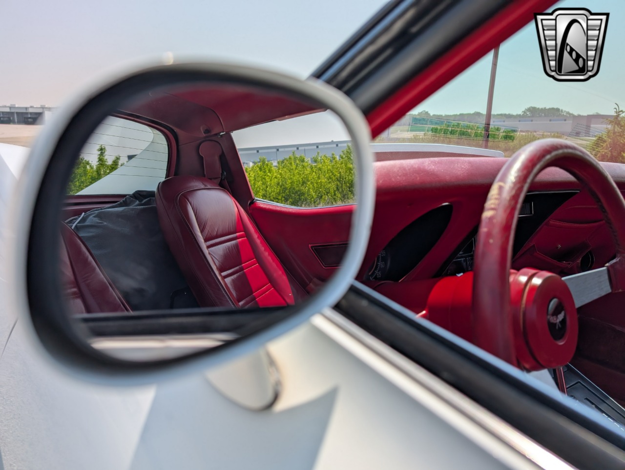 1977 Chevrolet Corvette 18