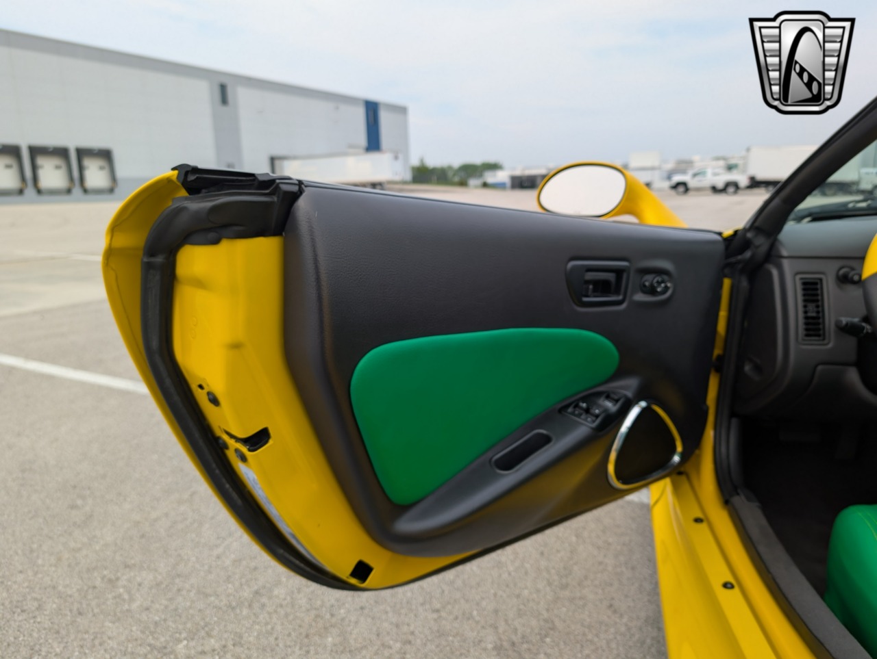 1999 Plymouth Prowler 18